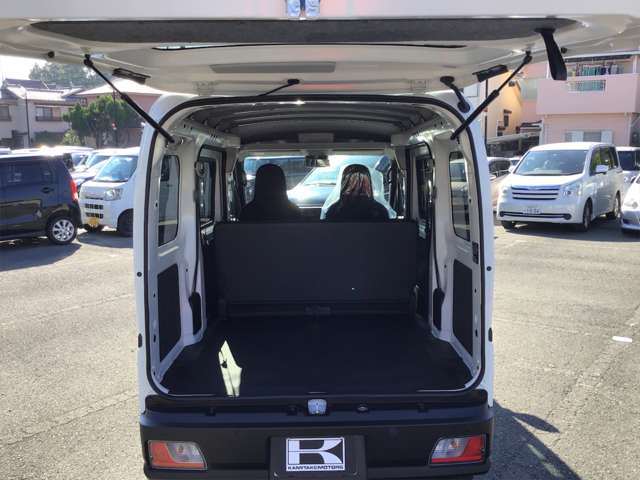 スバル サンバーバン ６６０ トランスポーター R4年 (近畿) 99