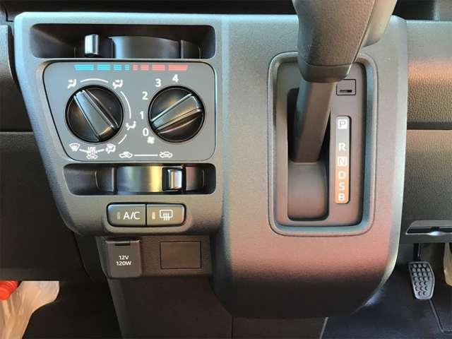 スバル サンバーバン ６６０ トランスポーター R4年 (近畿) 99