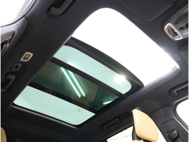 ボルボ ＸＣ９０ リチャージ プラグインハイブリッド Ｔ８ ＡＷＤ インスクリプション ４ＷＤ R3年 (関東) 99