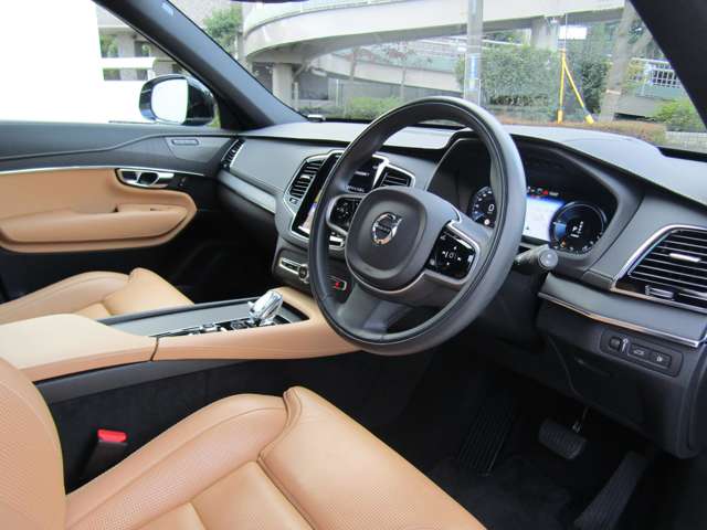 ボルボ ＸＣ９０ リチャージ プラグインハイブリッド Ｔ８ ＡＷＤ インスクリプション ４ＷＤ R3年 (関東) 99