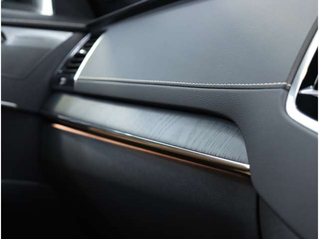 ボルボ ＸＣ９０ リチャージ プラグインハイブリッド Ｔ８ ＡＷＤ インスクリプション ４ＷＤ R3年 (関東) 99