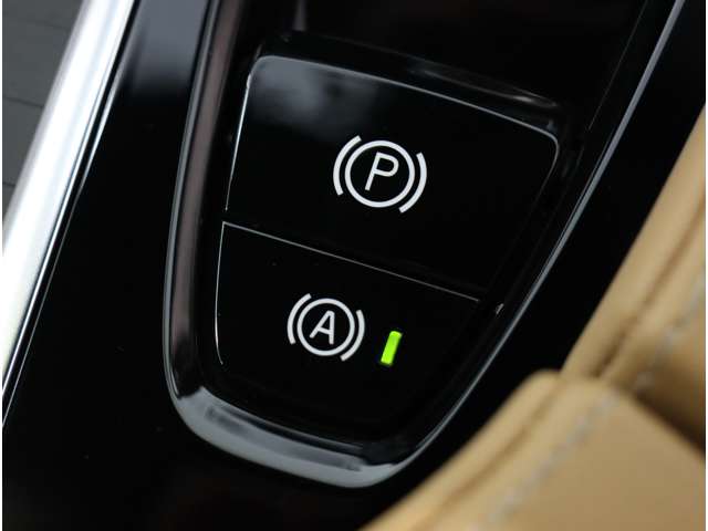 ボルボ ＸＣ９０ リチャージ プラグインハイブリッド Ｔ８ ＡＷＤ インスクリプション ４ＷＤ R3年 (関東) 99