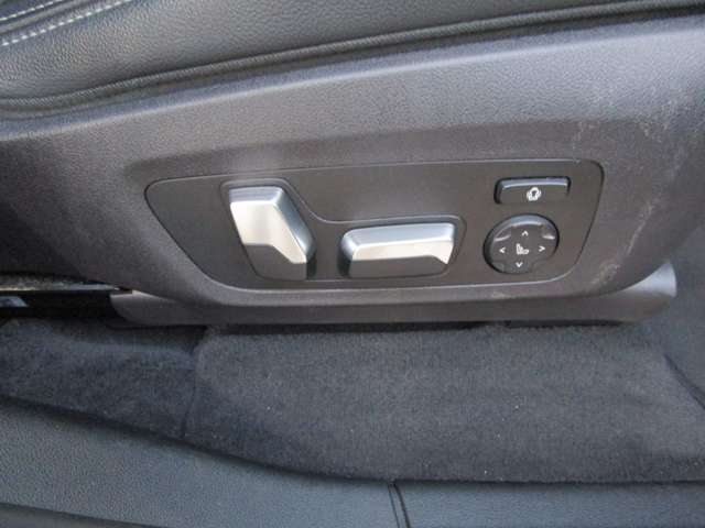 ＢＭＷ Ｘ３ Ｘドライブ２０Ｄ Ｍスポーツ ディーゼルターボ ４ＷＤ R2年 (近畿) 99