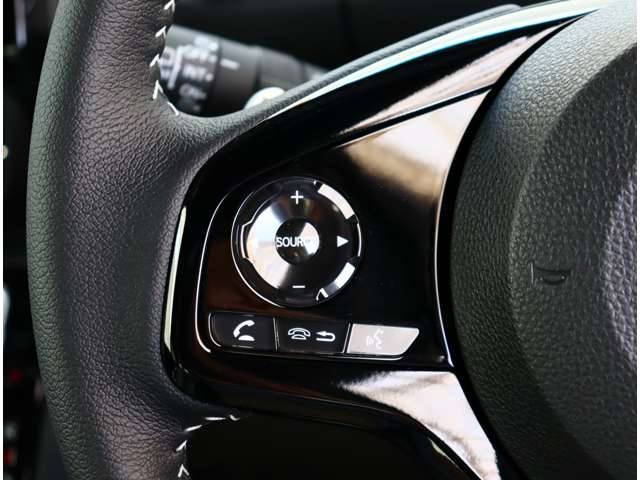 ホンダ Ｎ　ＢＯＸ カスタム ６６０ Ｌ ターボ R5年 (関東) 99