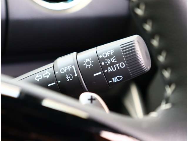 ホンダ Ｎ　ＢＯＸ カスタム ６６０ Ｌ ターボ R5年 (関東) 99