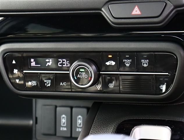 ホンダ Ｎ　ＢＯＸ カスタム ６６０ Ｌ ターボ R5年 (関東) 99