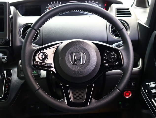 ホンダ Ｎ　ＢＯＸ カスタム ６６０ Ｌ ターボ R5年 (関東) 99