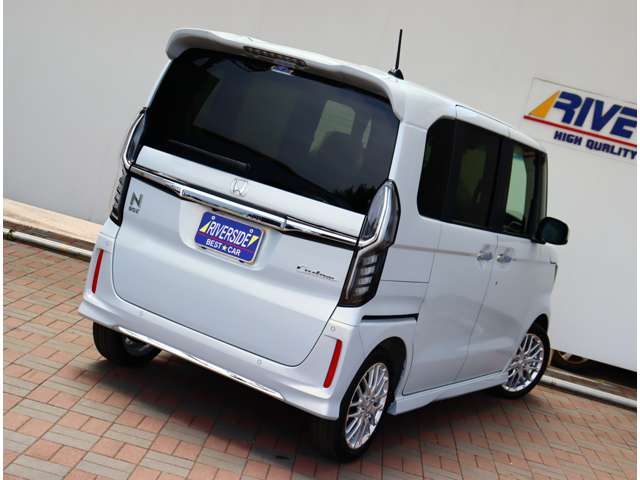 ホンダ Ｎ　ＢＯＸ カスタム ６６０ Ｌ ターボ R5年 (関東) 99