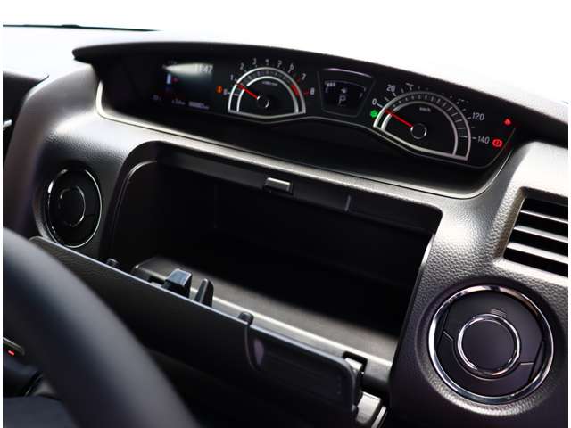 ホンダ Ｎ　ＢＯＸ カスタム ６６０ Ｌ ターボ R5年 (関東) 99