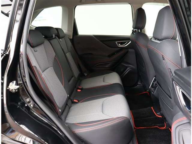 スバル フォレスター ２．５ エックスブレイク ４ＷＤ H30年 (関東) 99