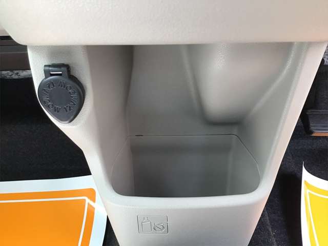 ダイハツ キャスト　スタイル スタイル ６６０ Ｘ リミテッド ＳＡＩＩＩ R4年 (近畿) 99