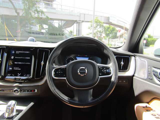 ボルボ ＸＣ６０ Ｔ８ ツインエンジン ＡＷＤ インスクリプション ４ＷＤ H30年 (関東) 99
