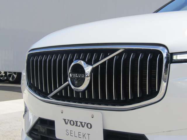 ボルボ ＸＣ６０ Ｔ８ ツインエンジン ＡＷＤ インスクリプション ４ＷＤ H30年 (関東) 99