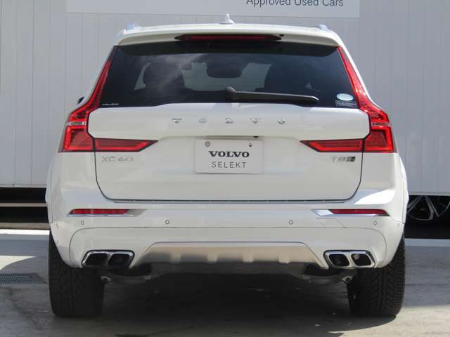 ボルボ ＸＣ６０ Ｔ８ ツインエンジン ＡＷＤ インスクリプション ４ＷＤ H30年 (関東) 99