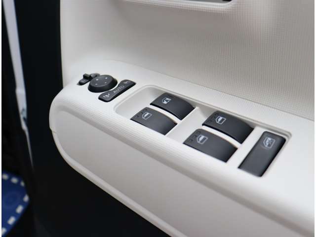 ダイハツ ムーヴ　キャンバス ６６０ ストライプス Ｇターボ R5年 (関東) 99