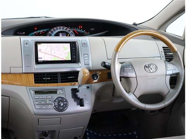 トヨタ エスティマ ２．４ Ｇ H19年 (関東) 99