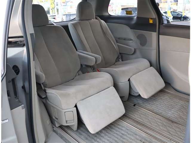 トヨタ エスティマ ２．４ Ｇ H19年 (関東) 99