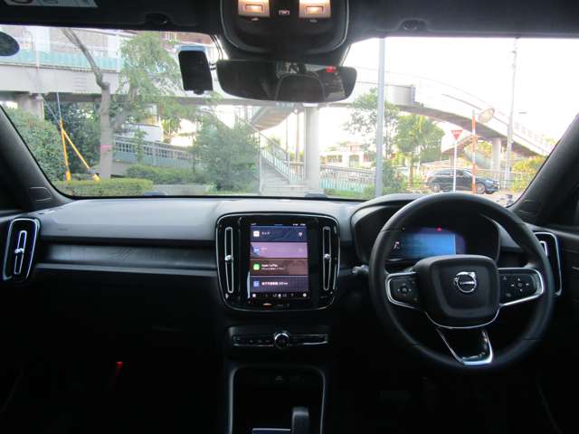 ボルボ ＸＣ４０リチャージ アルティメット ツインモーター ４ＷＤ R4年 (関東) 99