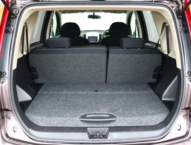 日産 ノート １．５ １５Ｘ H21年 (関東) 99