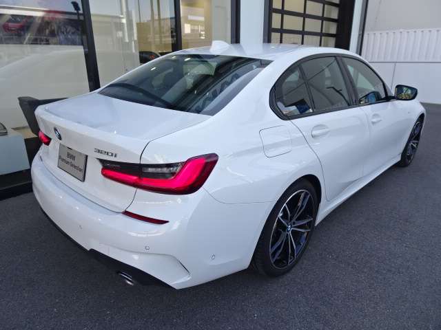 ＢＭＷ ３シリーズ ３２０ｉ　Ｍスポーツ R4年 (近畿) 99