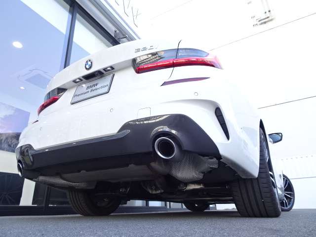 ＢＭＷ ３シリーズ ３２０ｉ　Ｍスポーツ R4年 (近畿) 99