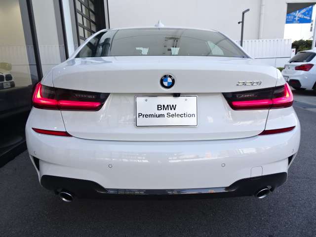 ＢＭＷ ３シリーズ ３２０ｉ　Ｍスポーツ R4年 (近畿) 99