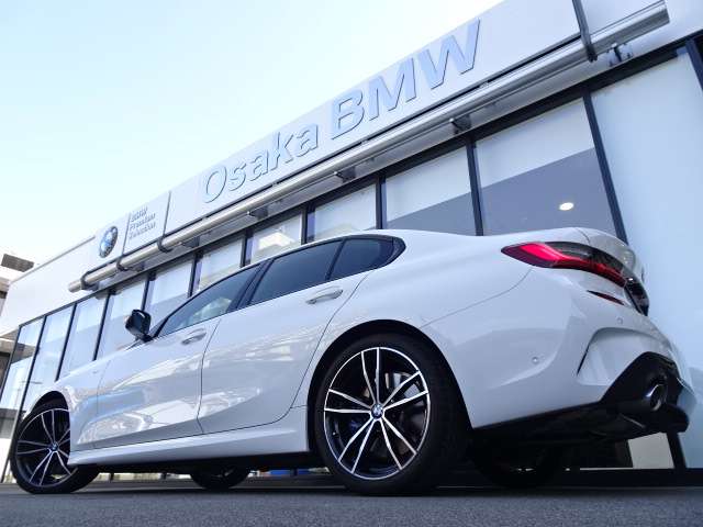 ＢＭＷ ３シリーズ ３２０ｉ　Ｍスポーツ R4年 (近畿) 99