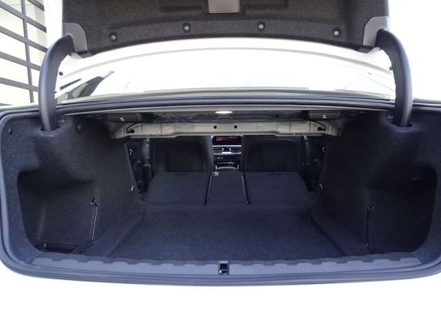 ＢＭＷ ３シリーズ ３２０ｉ　Ｍスポーツ R4年 (近畿) 99