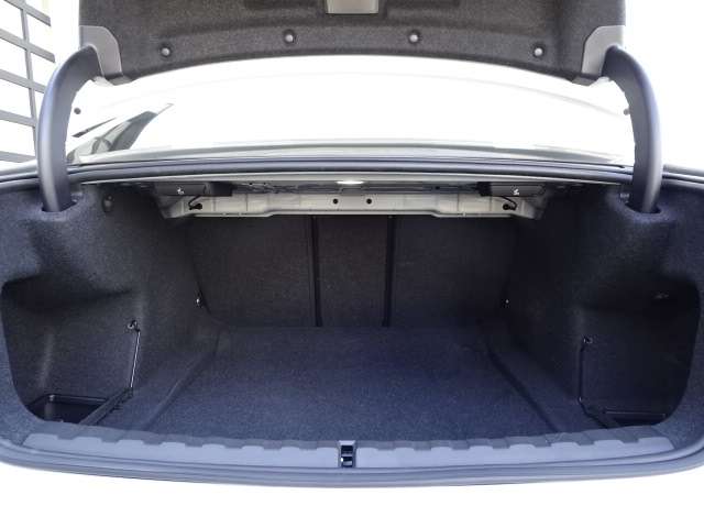 ＢＭＷ ３シリーズ ３２０ｉ　Ｍスポーツ R4年 (近畿) 99