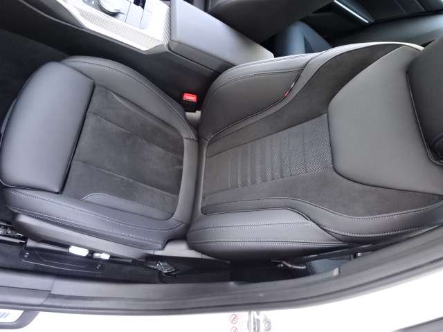 ＢＭＷ ３シリーズ ３２０ｉ　Ｍスポーツ R4年 (近畿) 99