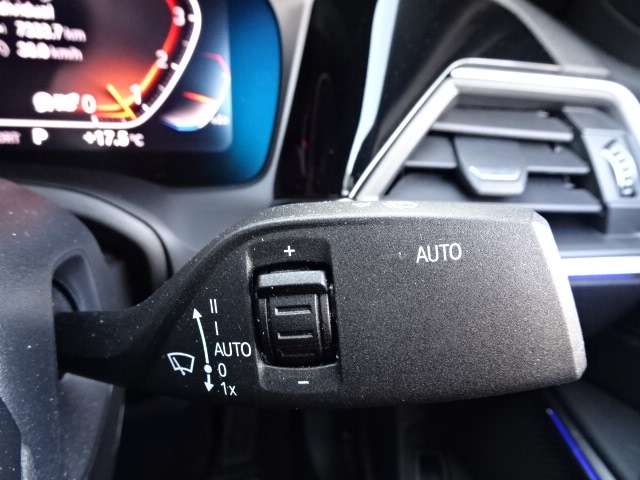 ＢＭＷ ３シリーズ ３２０ｉ　Ｍスポーツ R4年 (近畿) 99