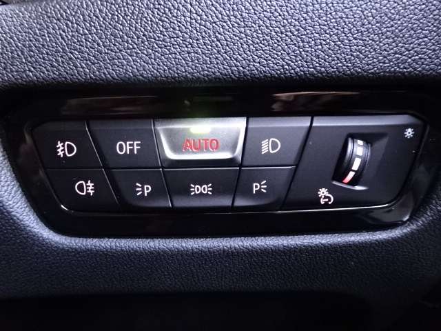 ＢＭＷ ３シリーズ ３２０ｉ　Ｍスポーツ R4年 (近畿) 99