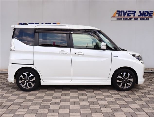 スズキ ソリオ １．２ バンディット ハイブリッド ＭＶ H28年 (関東) 99