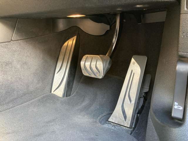 ＢＭＷ ３シリーズ ３１８ｉ　Ｍスポーツ　エディション　シャドー R1年 (近畿) 99