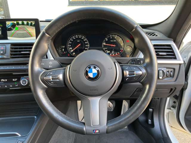 ＢＭＷ ３シリーズ ３１８ｉ　Ｍスポーツ　エディション　シャドー R1年 (近畿) 99