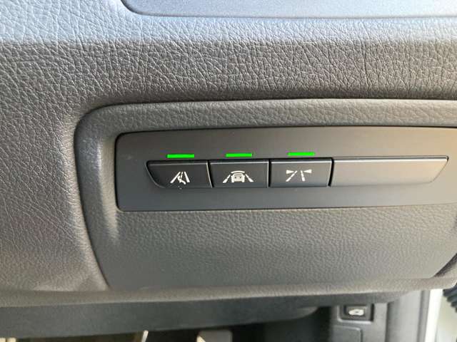 ＢＭＷ ３シリーズ ３１８ｉ　Ｍスポーツ　エディション　シャドー R1年 (近畿) 99