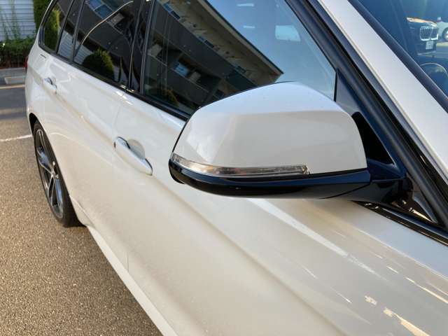 ＢＭＷ ３シリーズ ３１８ｉ　Ｍスポーツ　エディション　シャドー R1年 (近畿) 99