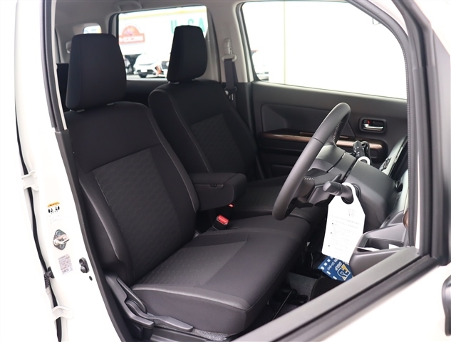 スズキ ワゴンＲ ６６０ カスタムＺ ハイブリッド ＺＴ R4年 (関東) 99