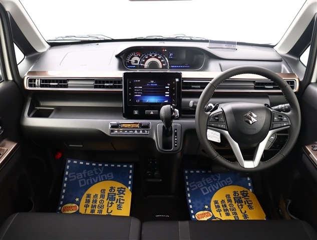 スズキ ワゴンＲ ６６０ カスタムＺ ハイブリッド ＺＴ R4年 (関東) 99