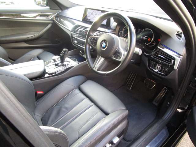 ＢＭＷ ５シリーズ ５２３ｉ　Ｍスポーツ H30年 (近畿) 99