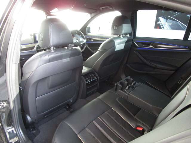 ＢＭＷ ５シリーズ ５２３ｉ　Ｍスポーツ H30年 (近畿) 99