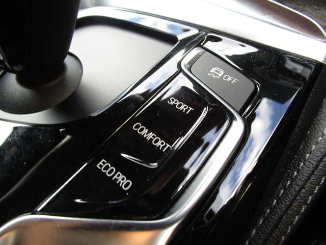 ＢＭＷ ５シリーズ ５２３ｉ　Ｍスポーツ H30年 (近畿) 99