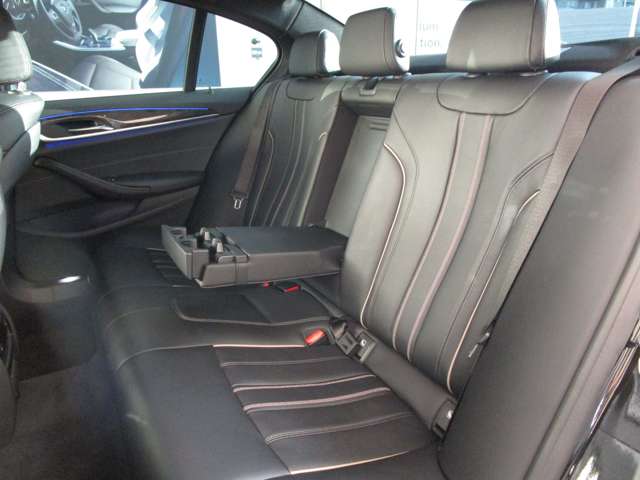 ＢＭＷ ５シリーズ ５２３ｉ　Ｍスポーツ H30年 (近畿) 99