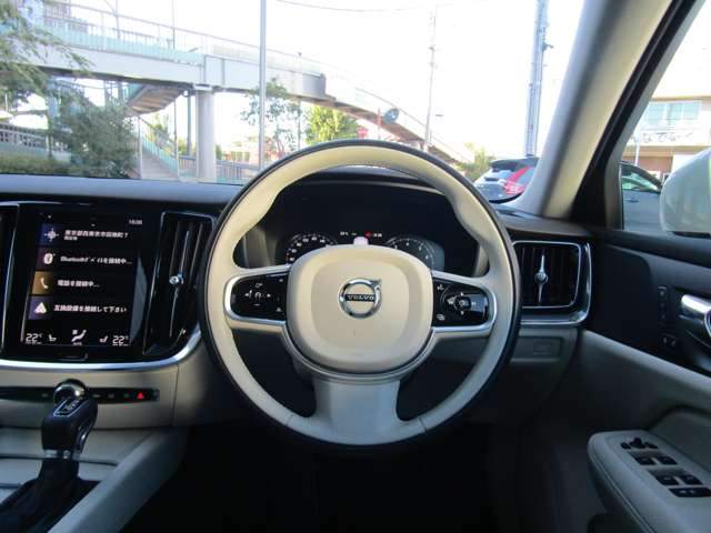 ボルボ Ｖ６０クロスカントリー Ｔ５ ＡＷＤ ４ＷＤ R2年 (関東) 99