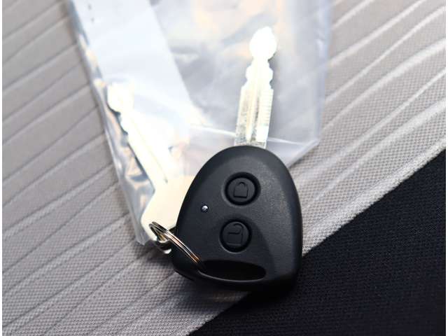 ダイハツ ミラ　イース ６６０ Ｌ ＳＡＩＩＩ R5年 (関東) 99