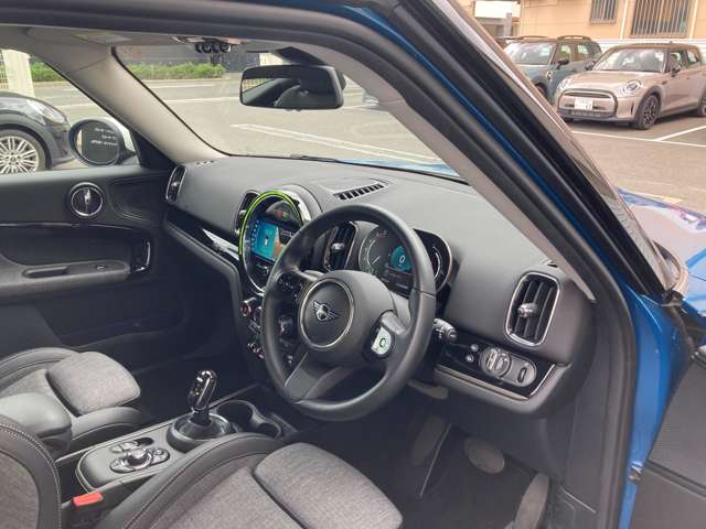 ミニ ミニクロスオーバー クーパー Ｄ R4年 (近畿) 99