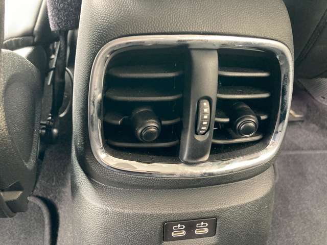 ミニ ミニクロスオーバー クーパー Ｄ R4年 (近畿) 99