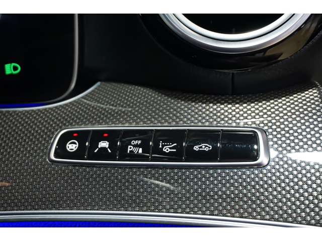 メルセデスＡＭＧ Ｅクラス Ｅ４３ ４マチック ４ＷＤ H29年 (北海道) 99