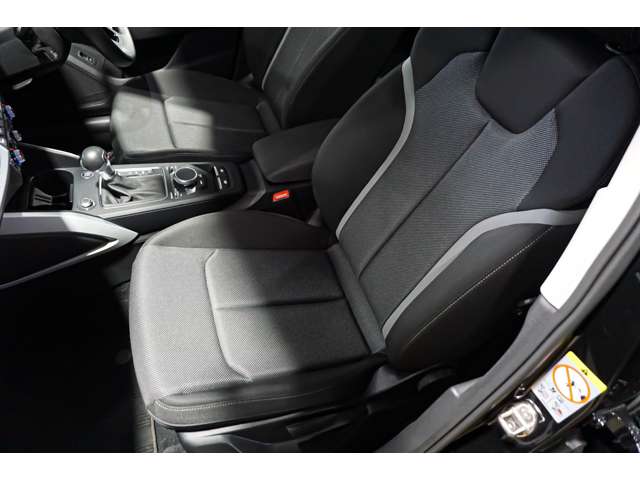 アウディ Ｑ２ ３５ ＴＤＩ スポーツ ディーゼルターボ R3年 (北海道) 99