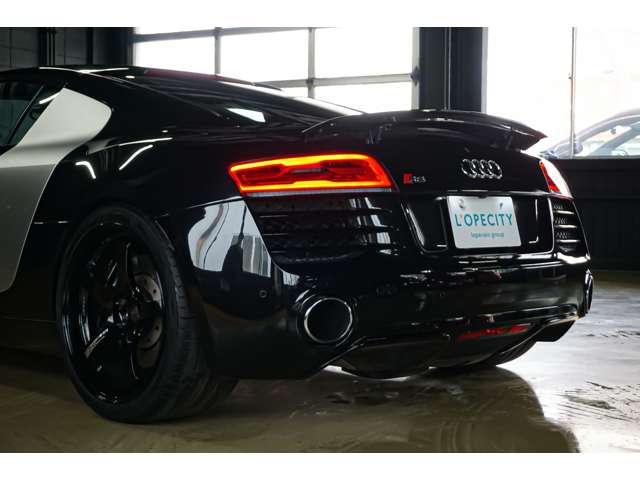 アウディ Ｒ８ ４．２ ＦＳＩ クワトロ ４ＷＤ H25年 (北海道) 99